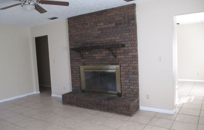 3 beds, 2 baths, $2,000