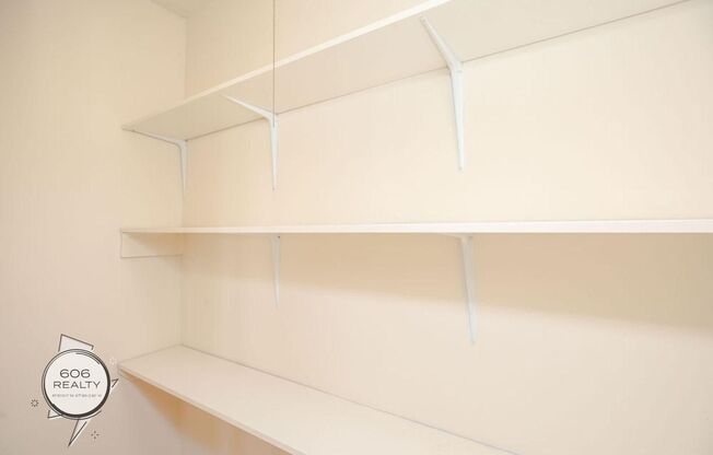 1 bed, 1 bath, $1,200, Unit 2142-209