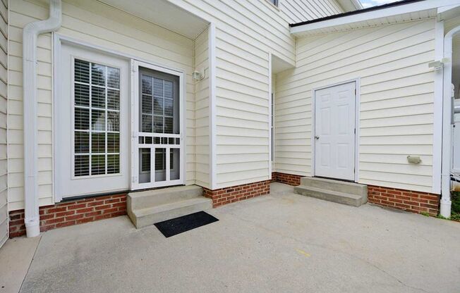 Conveniently located, Wake Forest, 3 Bed 2.5 Bath Townhome