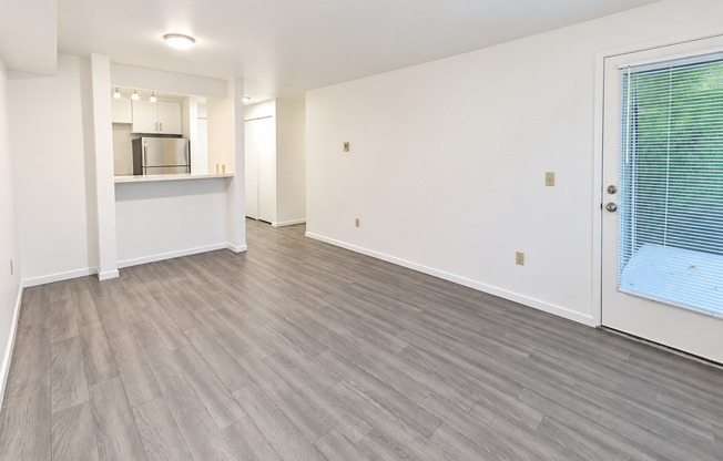 1 bed, 1 bath, 590 sqft, $1,395, Unit 229