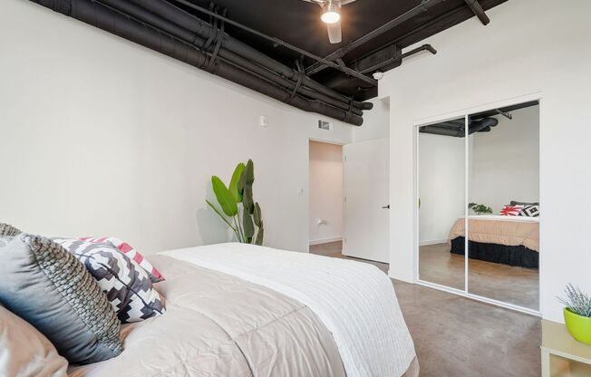 2 beds, 2 baths, 853 sqft, $2,995, Unit 203