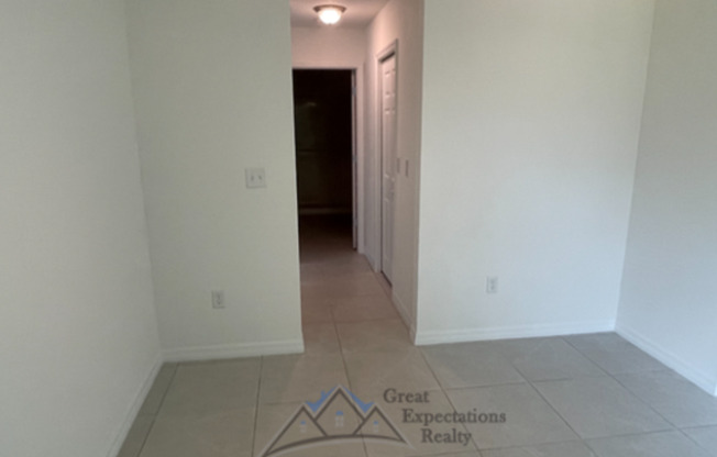 3 beds, 2 baths, $1,495