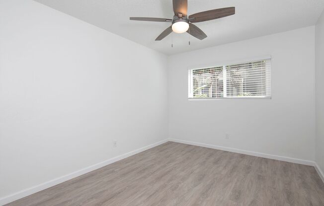 2 Bedroom in PB with Access to Parking, Pool, Spa, and More