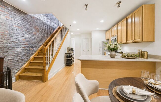 Spacious 3 Bed, 1.5 Bath Brewerytown Home Private Garage AUGUST 1