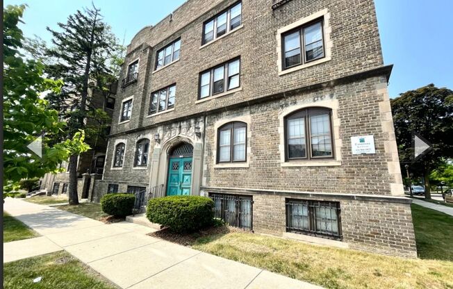 1428 E Capitol Drive