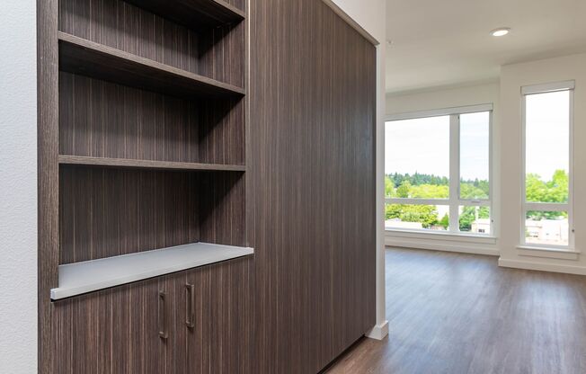 Studio, 1 bath, 475 sqft, $1,275, Unit 517