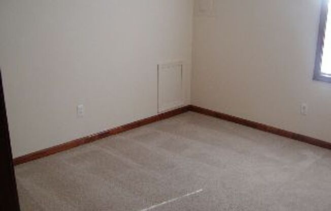 1230/1290/1304 Homestead Garden Court (Apts)