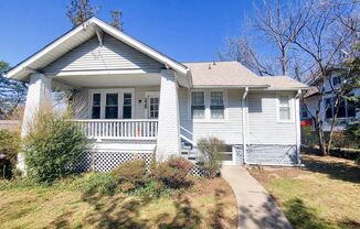 228 Manor Cir