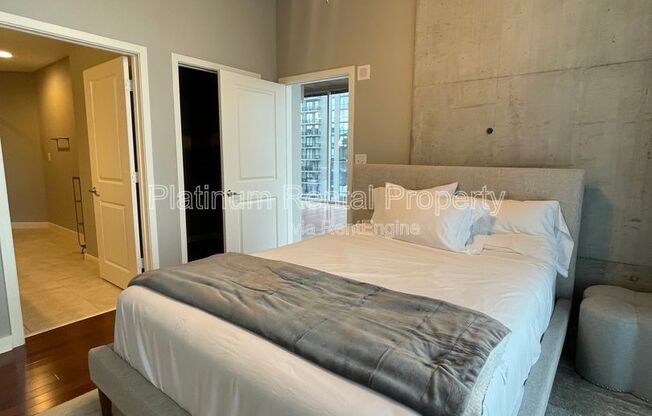 2 beds, 2 baths, 1,148 sqft, $2,595, Unit 2203