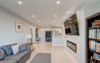 Gorgeous, Fully Remodeled 1 Bed - 1 Bath in Gated Community, Close to All!