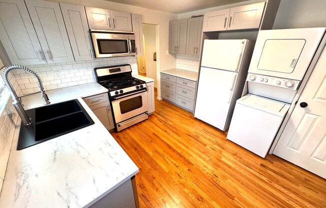 1418-1420 N Verbena St.