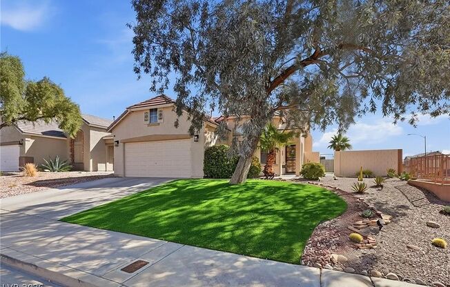 Northwest Las Vegas Home with Spa & Bonus Room