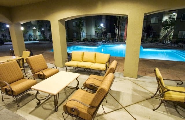 THE VILLAS AT VILLAGGIO