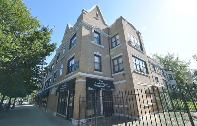 Studio, 1 bath, 305 sqft, $1,550, Unit 202