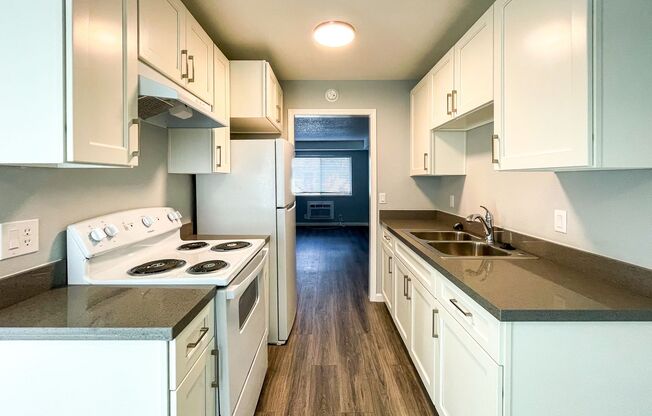 515 Camanche Lane - Summer Gardens Apartments