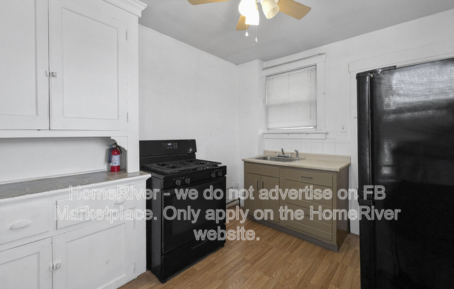 389 GROSS ST