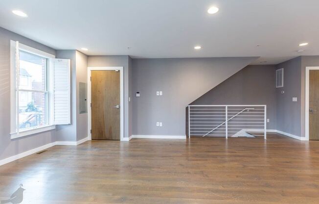 1330 MONTELLO AVE NE