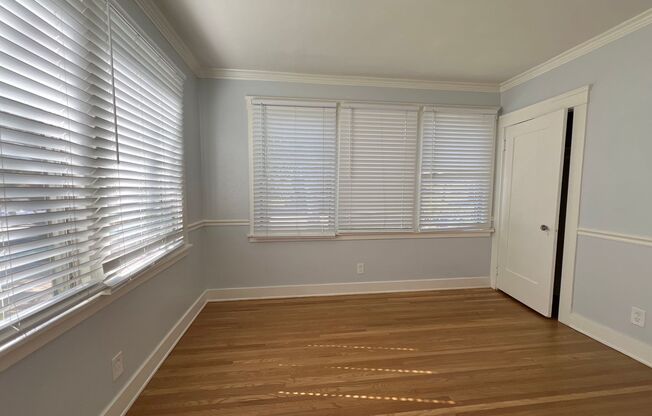 Studio, 1 bath, 400 sqft, $1,795, Unit 1836