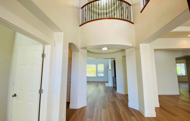 Roseville Masterpiece in Stone Canyon Gated Community