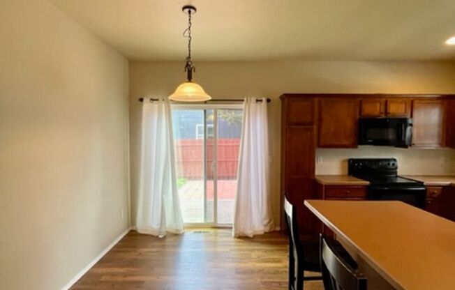 3 beds, 2 baths, $2,395