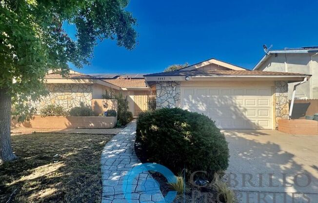 6443 LANCE CT