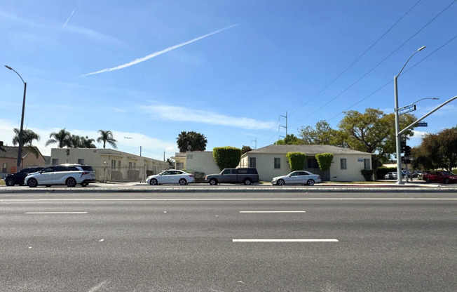 Centinela Apartments