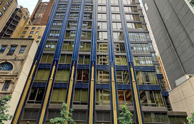 2 beds, 2 baths, 835 sqft, $12,500, Unit 30C