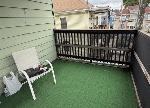 4 beds, 1 bath, 1,500 sqft, $2,800, Unit 2