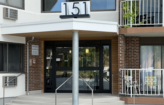 151 COOLIDGE AVE
