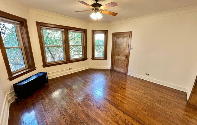 1 bed, 1 bath, 425 sqft, $1,865, Unit 233-220