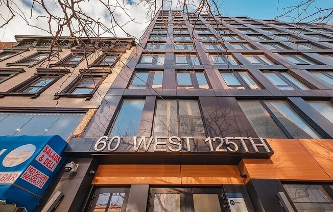 3 beds, 2 baths, $4,850, Unit 1103B