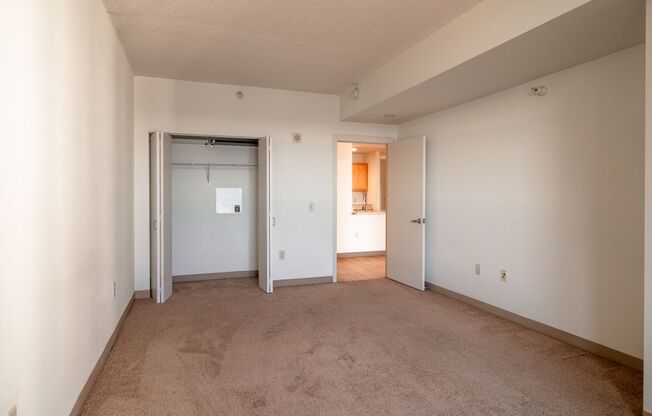 1 bed, 1 bath, 855 sqft, $1,795, Unit 0607