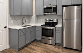 25 MARCONI PL
