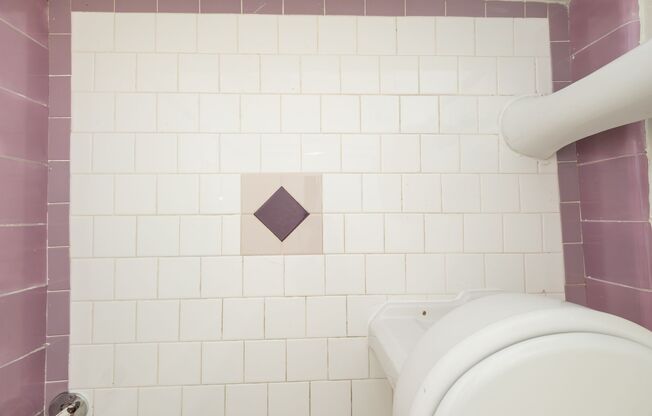 1 bed, 1 bath, 650 sqft, $1,335, Unit 101