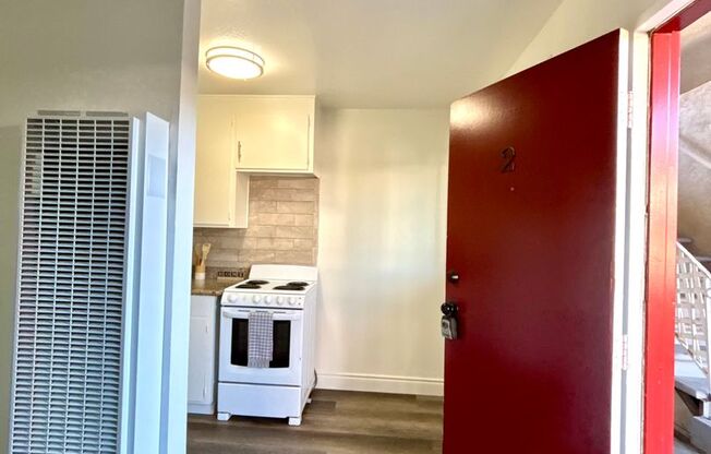 1455 Tropic Apartments