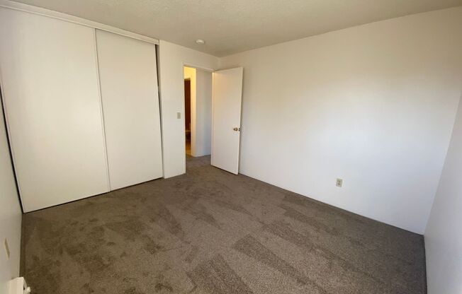 2 beds, 1 bath, 669 sqft, $1,200, Unit 38