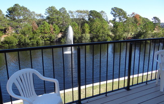 2 beds, 2.5 baths, $1,500, Unit Unit F2