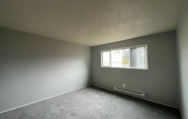 2 beds, 1 bath, 850 sqft, $1,495, Unit 05
