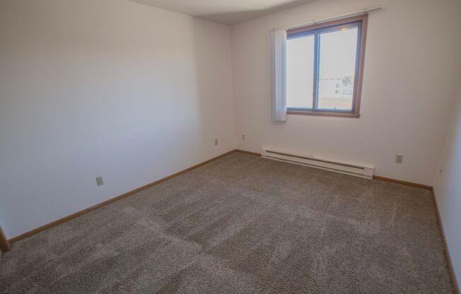 2 beds, 1 bath, 850 sqft, $750, Unit 4404-306