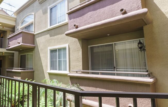 2 beds, 2 baths, 1,200 sqft, $2,798, Unit 107