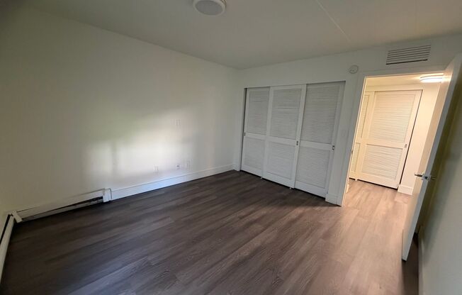 2 beds, 1.5 baths, 950 sqft, $1,395, Unit 268E