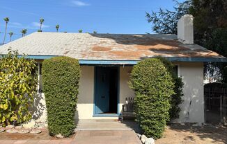 1122-1124 N. San Gabriel Ave.