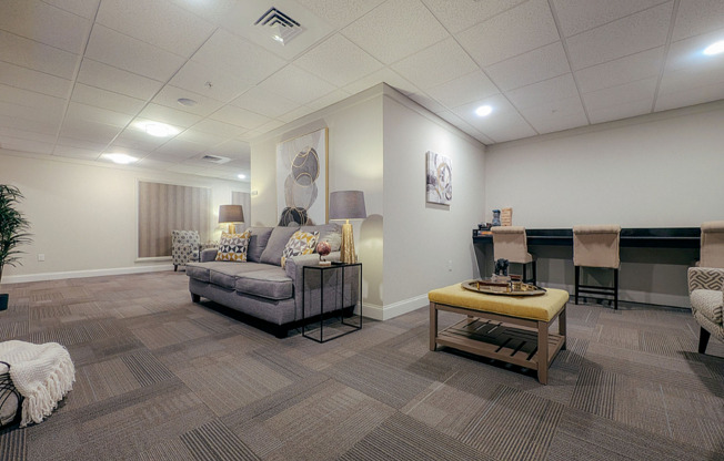 410 - 5th Floor
