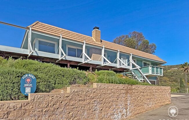 Beautiful 3BD/2BA Hillside House in El Cajon W/ Central A/C, Wrap-Around Deck, & Amazing Views!