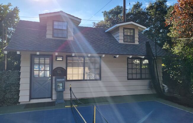Charming Guest House in Glendora's "The Oaks" Neighborhood