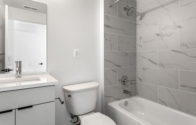 3 beds, 2 baths, 788 sqft, $3,580, Unit 6701-207