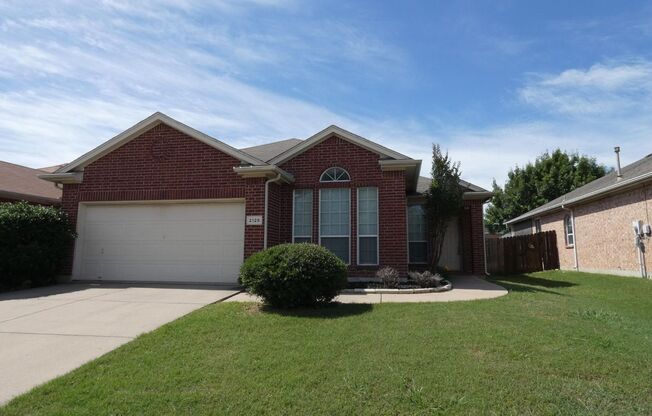 Bright, open concept home with recent updates and convenient location! 2128 Haylee Drive, Fort Worth, TX 76131