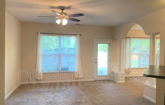 3609 SILVER BROOKE LN