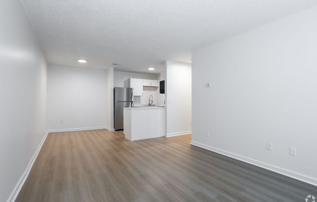 1 bed, 1 bath, 1,025 sqft, $1,025, Unit 991