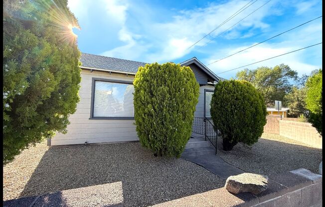 2 bedroom home in Prescott!